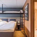 Pier 5 Отель 4*