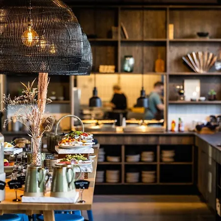 Pier 5 Hotel 4*