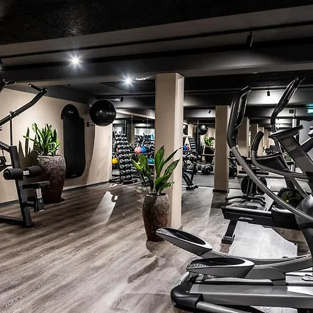 Pier 5 Hotel 4*